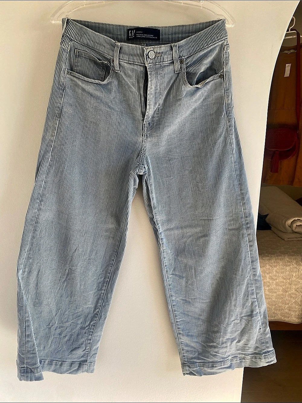 GAP high rise Striped Cropped Jeans